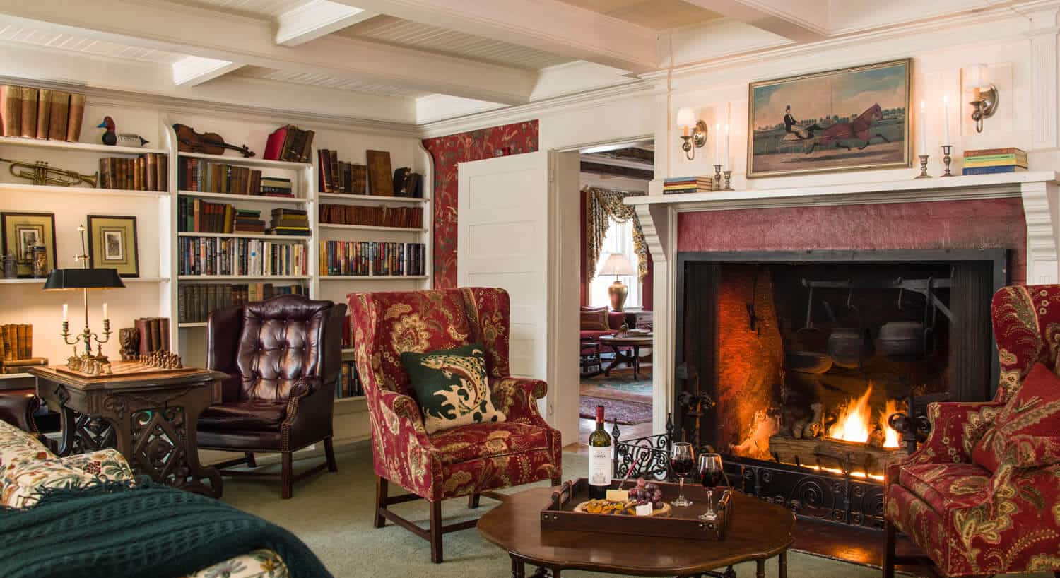 Inn at Ormsby Hill - Common Room with Fireplace