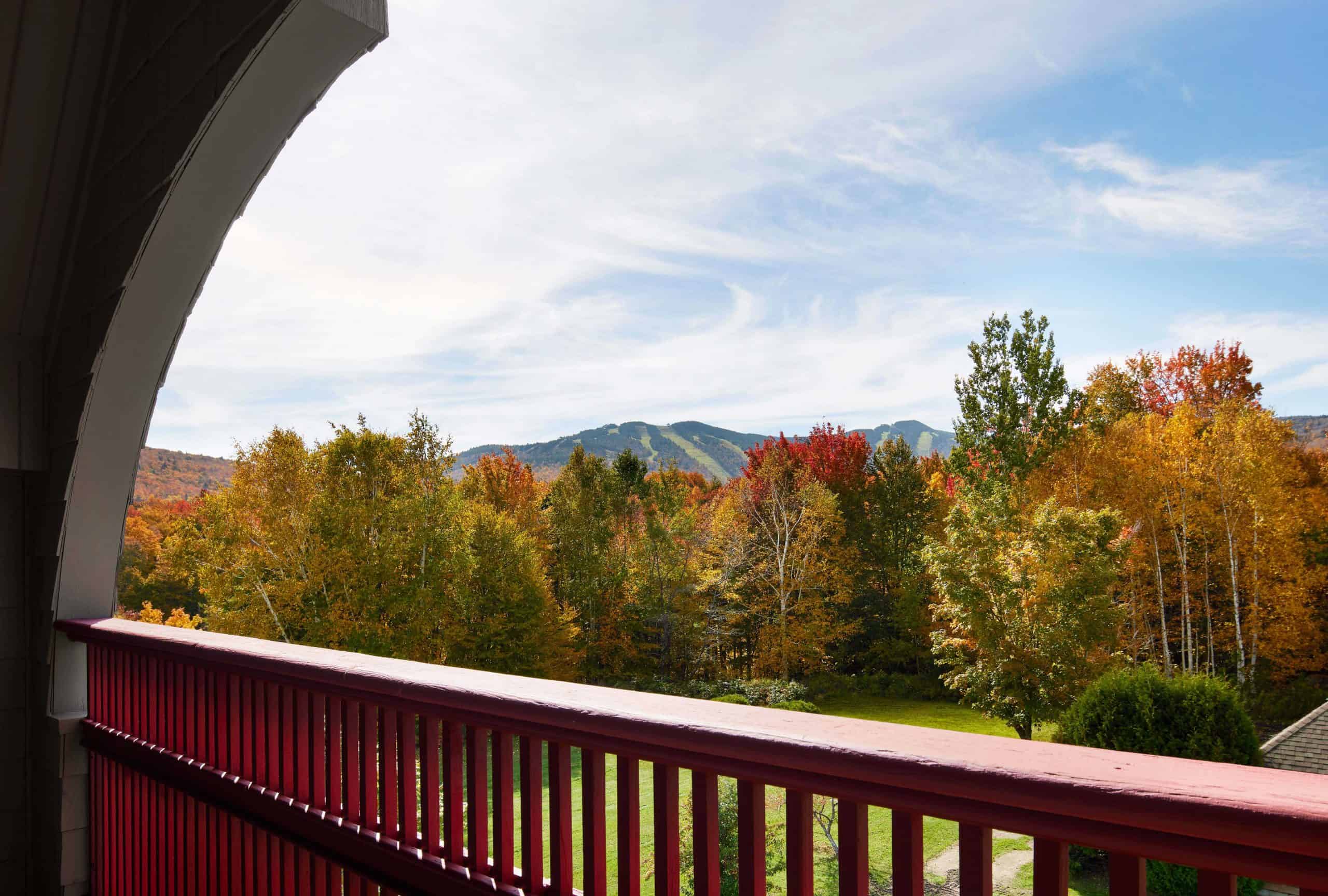 Killington Mountain Lodge - Balcony Fall Mountain View