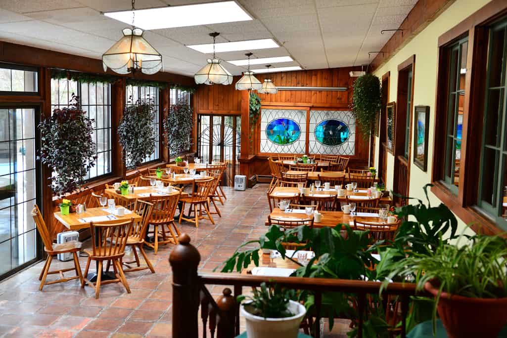 Summit Lodge - ODwyers Restaurant Dining Room