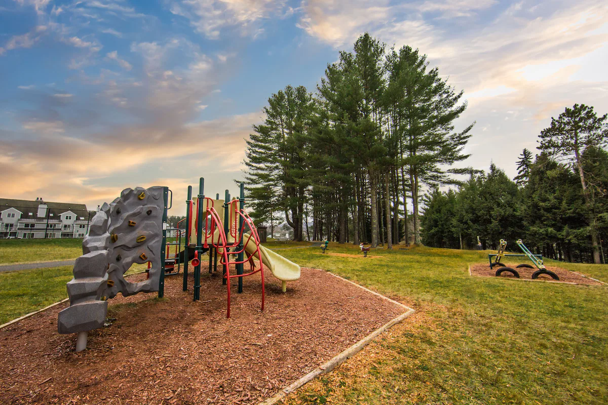 Holiday Inn Club Vacations at Ascutney - Outdoor Playground