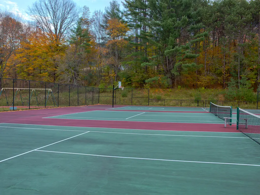 Holiday Inn Club Vacations at Ascutney - Outdoor Tennis Courts