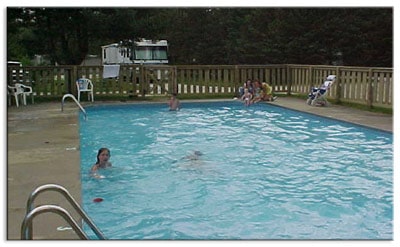 Shelburne Camping Area - Outdoor Pool