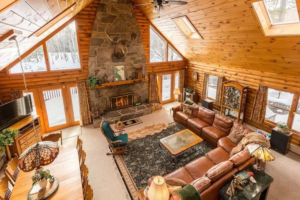 Beautiful Lakeview Log Cabin on 60-Acre Property Fireplace Living Room
