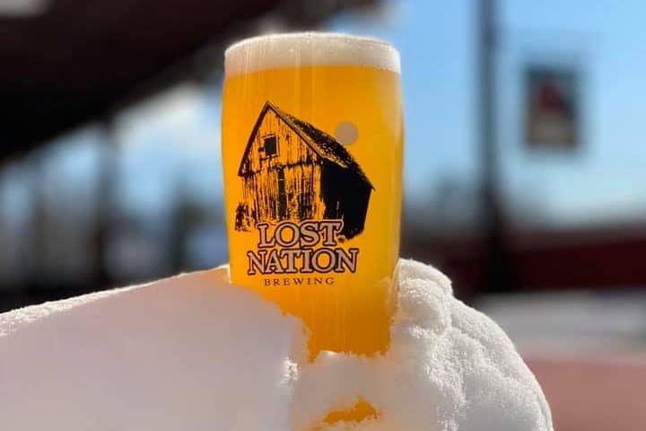 Lost Nation Brewing Winter Pint in Snow