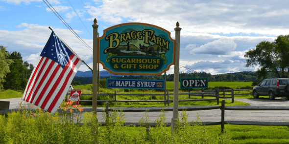Bragg Farm - Entrance Sign