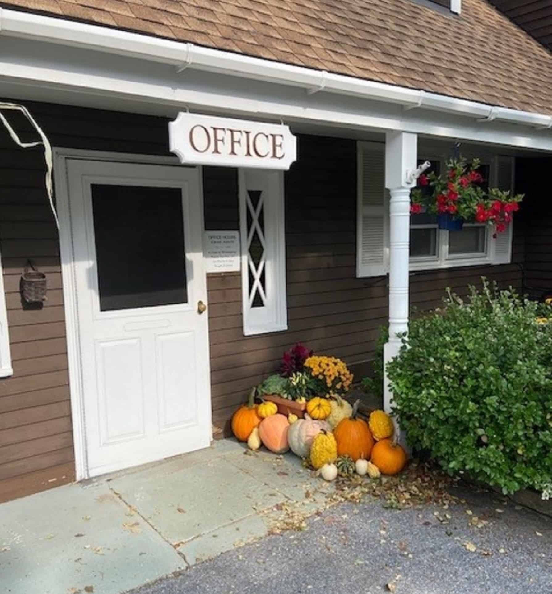 Manchester View Office Exterior in Fall 18X12