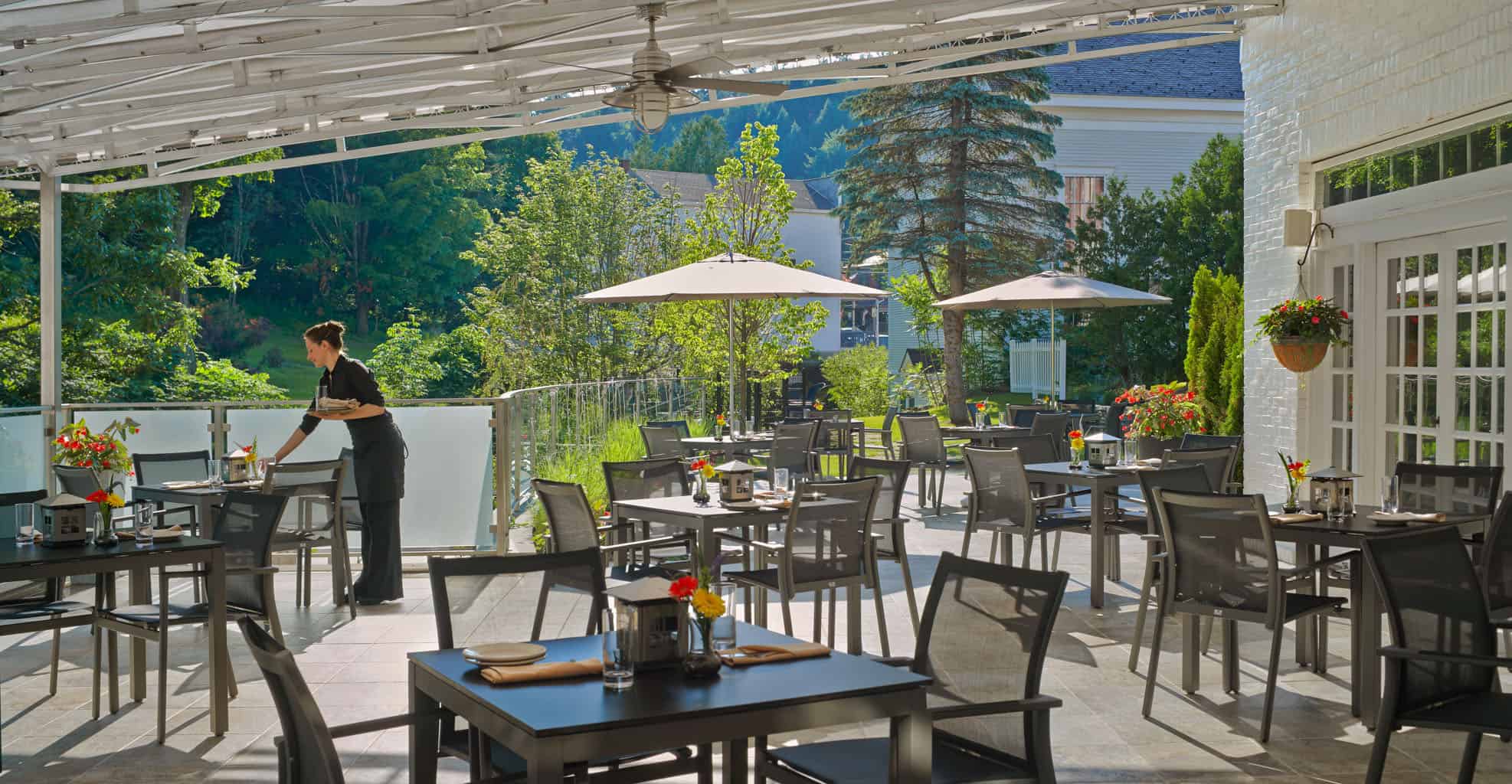 Whip Bar and Grill Outdoor Summer Patio