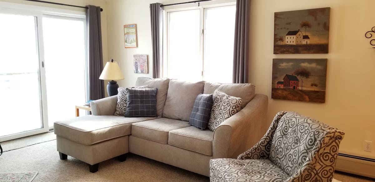 Killington 2 Bdrm Condo with Health Spa and Pool a86d3748