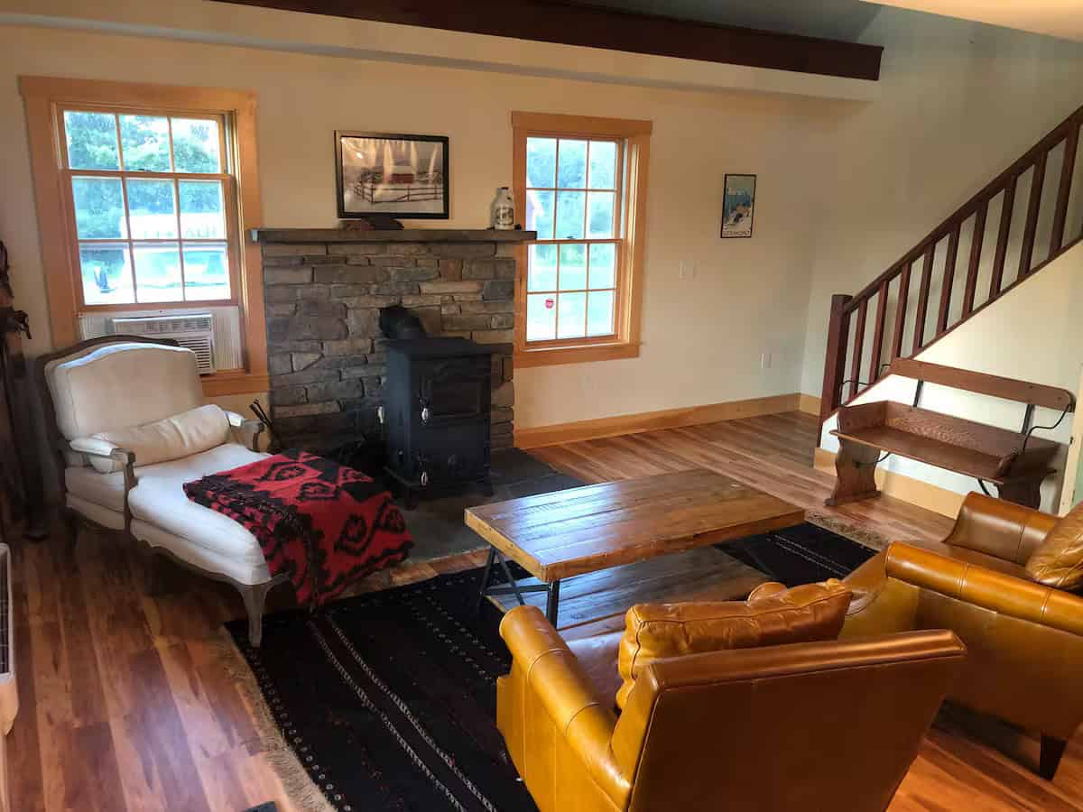 Lakeside Gem in Green Mts w:Hot Tub-near skiing 8f956ac9-73d8-49c2-9ff2-2e687eca2b2d