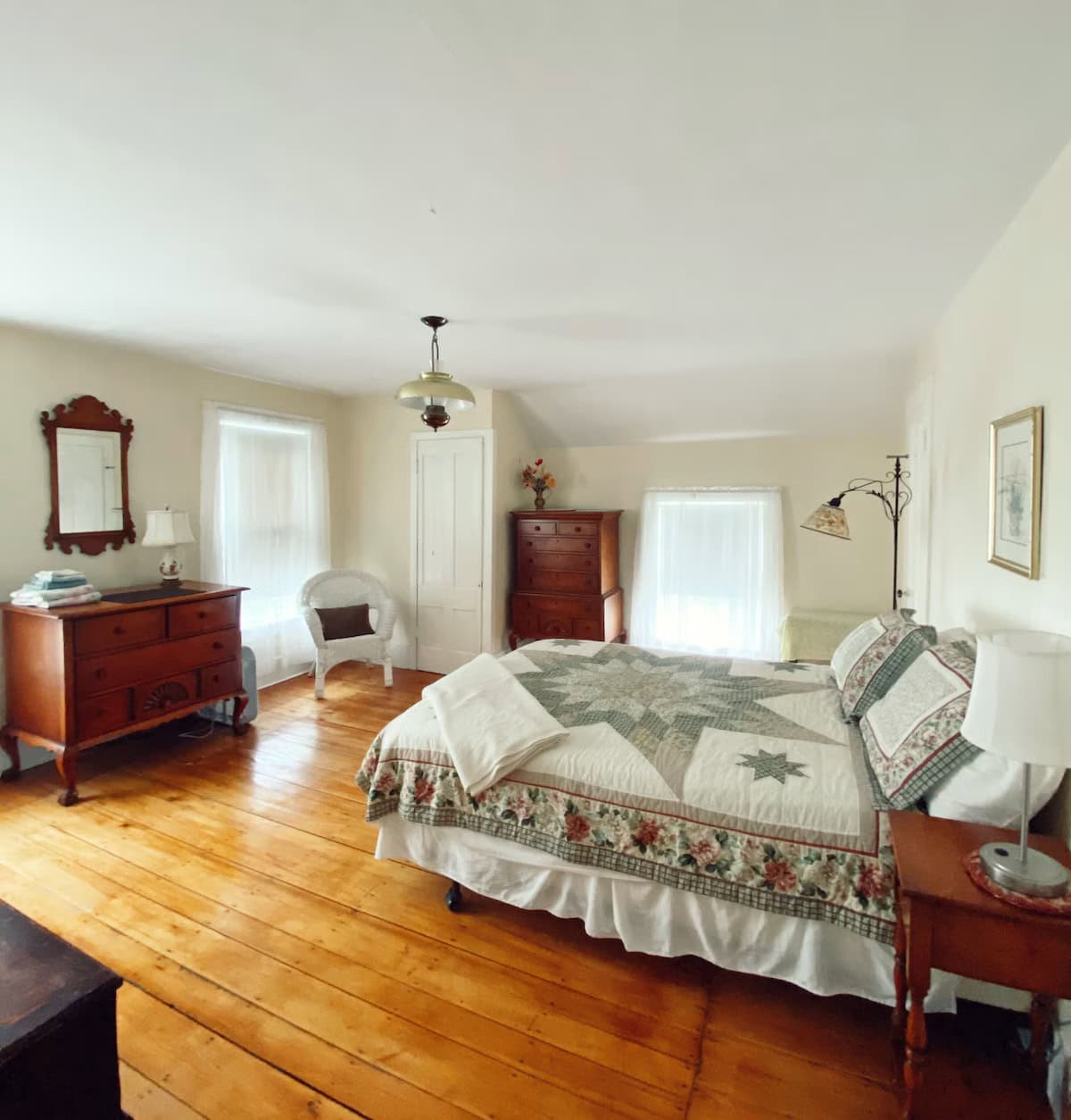 Versatile Vermont Farmhouse Rental - Fun Awaits you! c999d288